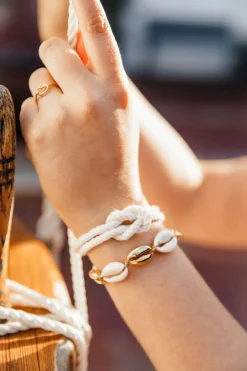 Kiel James Patrick Cape Knot Hitch^ Rope Bracelets